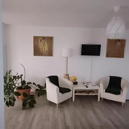 Neferprod - Is - Cam 05 *