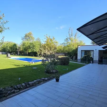 Neferprod - Is - Cam 05 Apartament