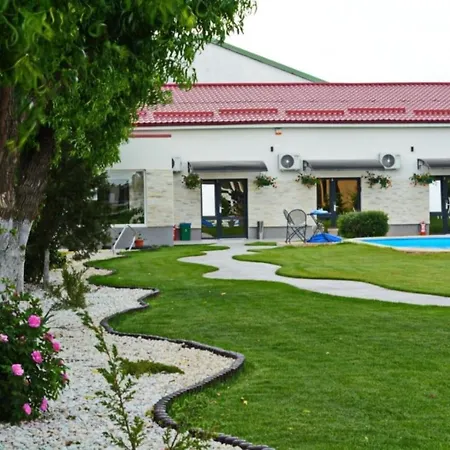 Neferprod - Is - Cam 05 Lägenhet Timişoara