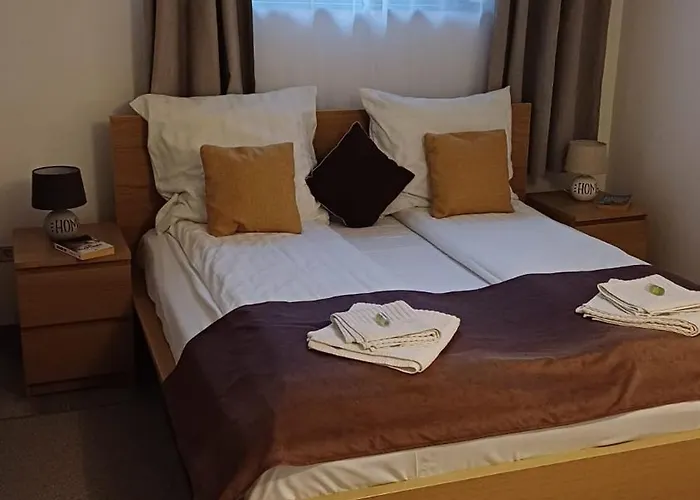 Lägenhet Neferprod - Is - Cam 05 *